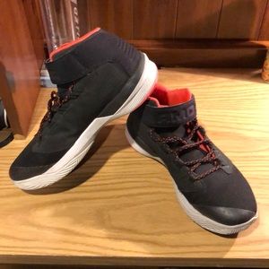 Under Armor Sneakers